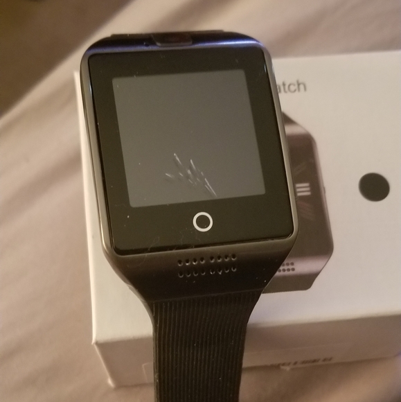 Smart Watch - Picture 3 of 5